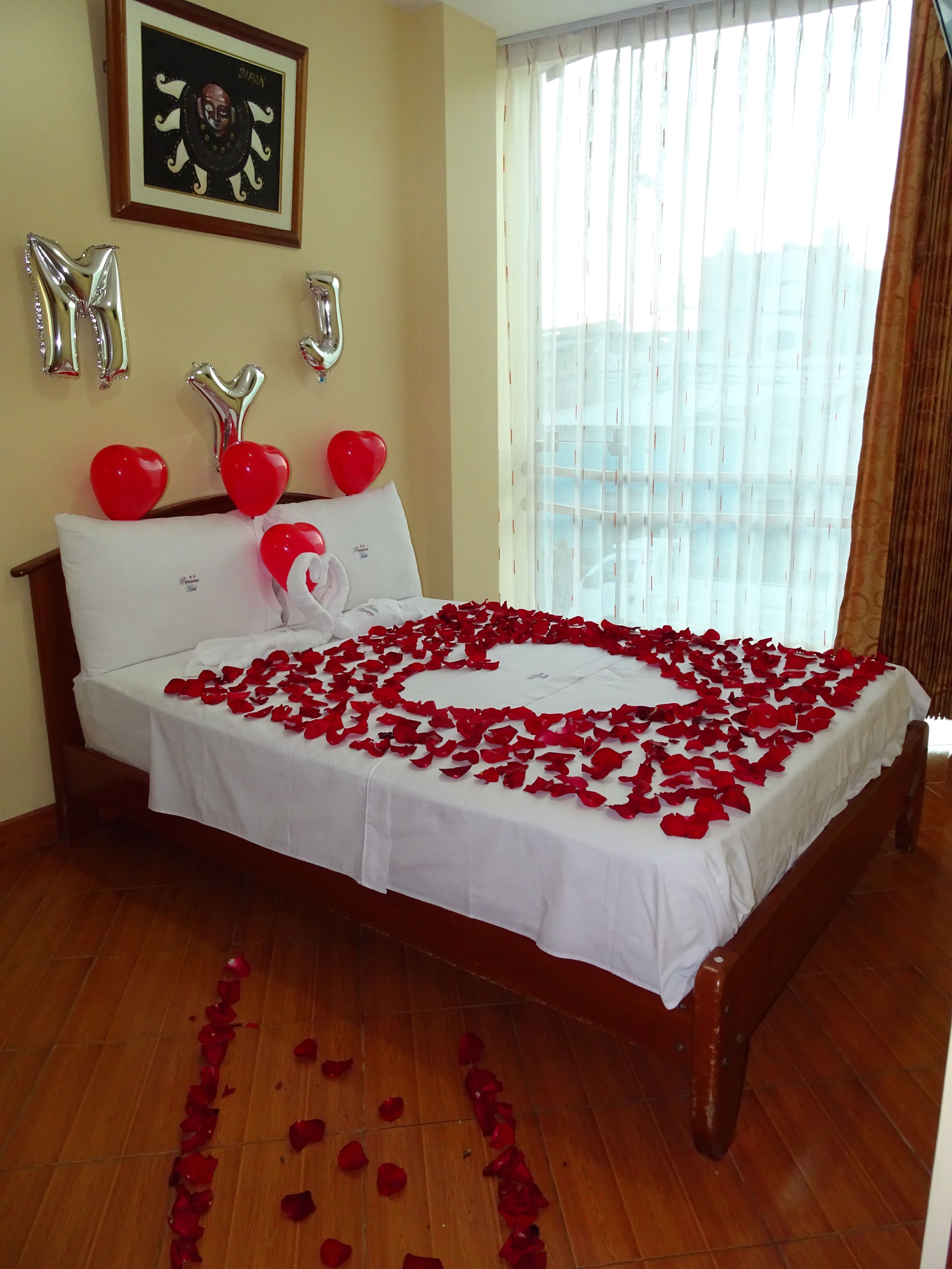 Double Room | In-room safe, desk, free WiFi