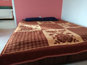 تفاصيل الفندق من الداخل