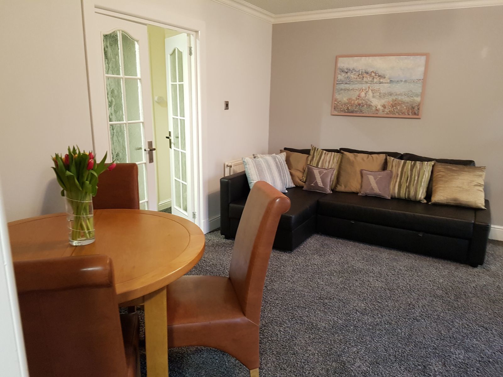 House, 2 Bedrooms | Living area