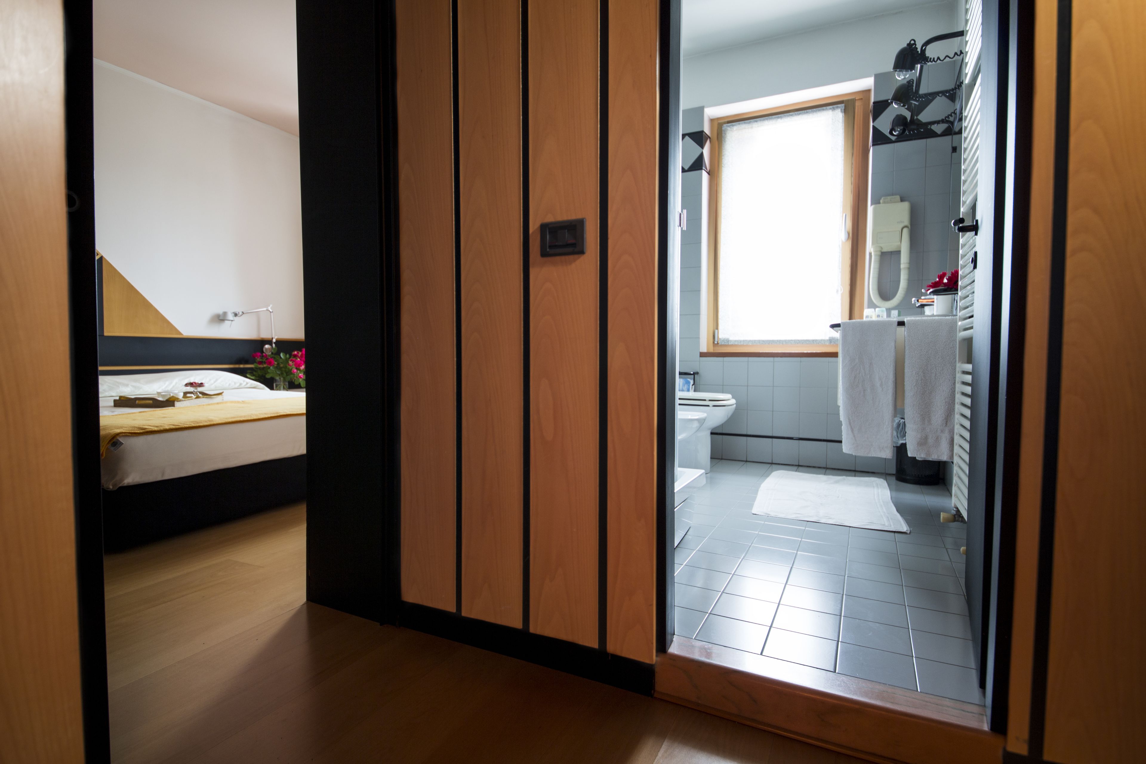 triple room | 1 bedroom, minibar, in-room safe, desk