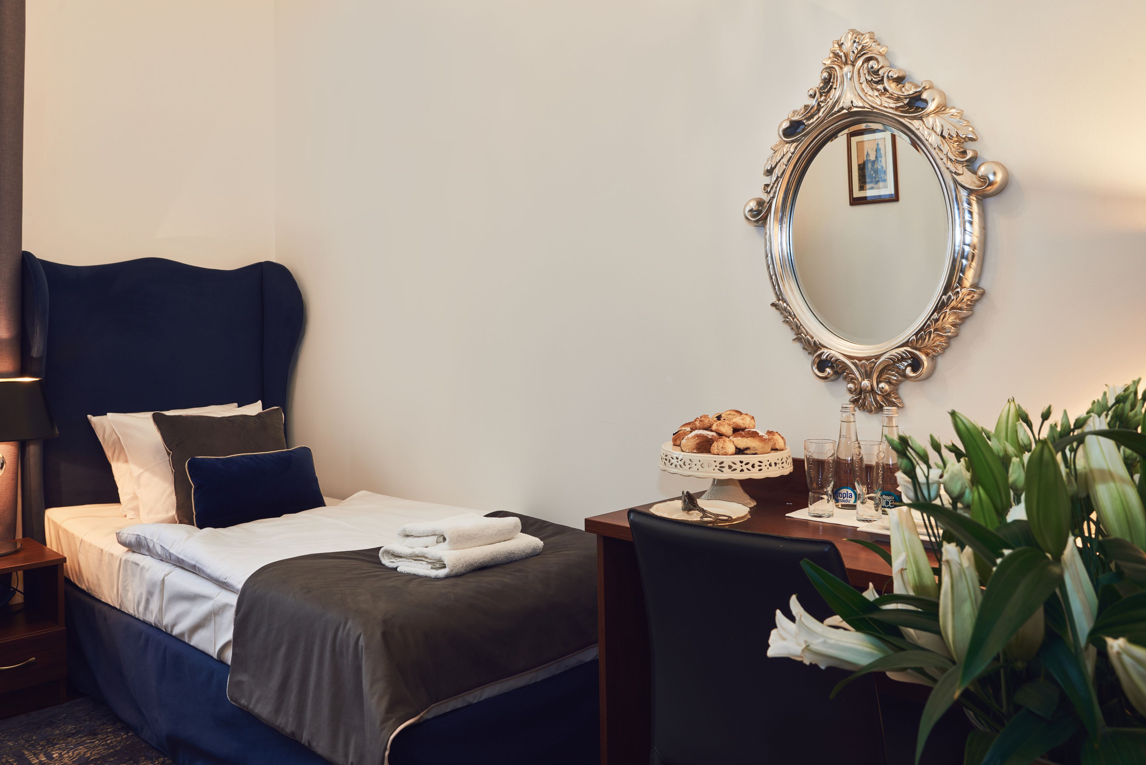 standard twin room, non smoking, city view | 1 bedroom, premium bedding, desk, soundproofing