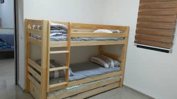 1 dormitorio, minibar, caja fuerte y sistema de insonorización