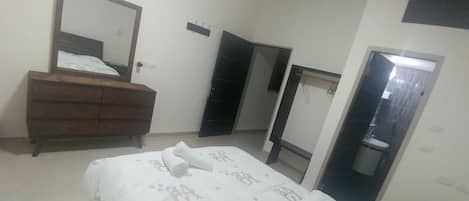 Design Double Room | 1 bedroom, minibar, in-room safe, soundproofing
