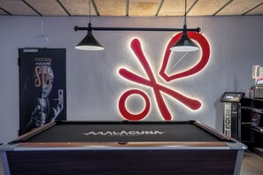 Billards