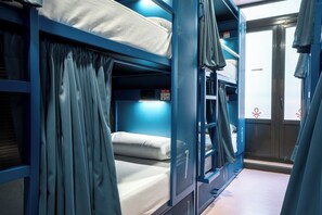 Wi-Fi gratuit, draps fournis