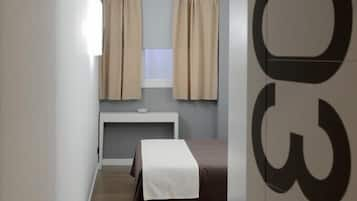 In-room safe, desk, blackout drapes, soundproofing