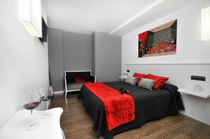 Superior Double Room | In-room safe, desk, blackout drapes, soundproofing - Clá Hotel Boutique (Teruel)