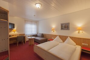 Chambre Confort double, 1 chambre | Literie de qualité, bureau, système d’insonorisation