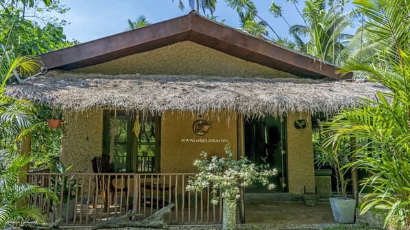 Front of property - Tea Eco Villa (Ahangama)