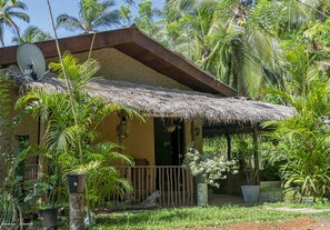 الإطلالة من المنشأة