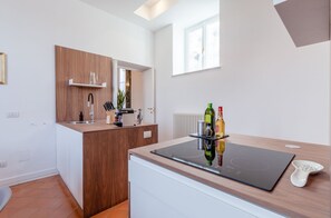 Panoramic Condo | Private kitchen - Palazzo Marigliano (Naples)