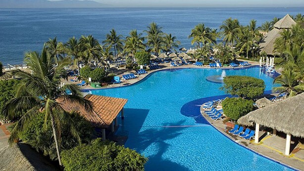 Outdoor pool - Sunset Suite 1BR Vallarta (Puerto Vallarta)