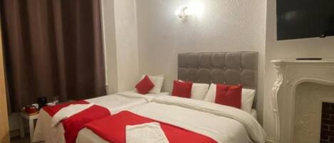 Standard Triple Room - Shared