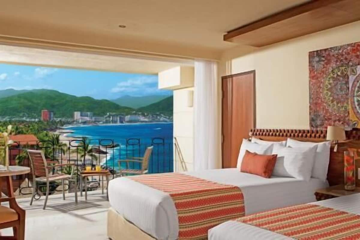 Deluxe Room, 2 Double Beds | In-room safe, iron/ironing board, WiFi