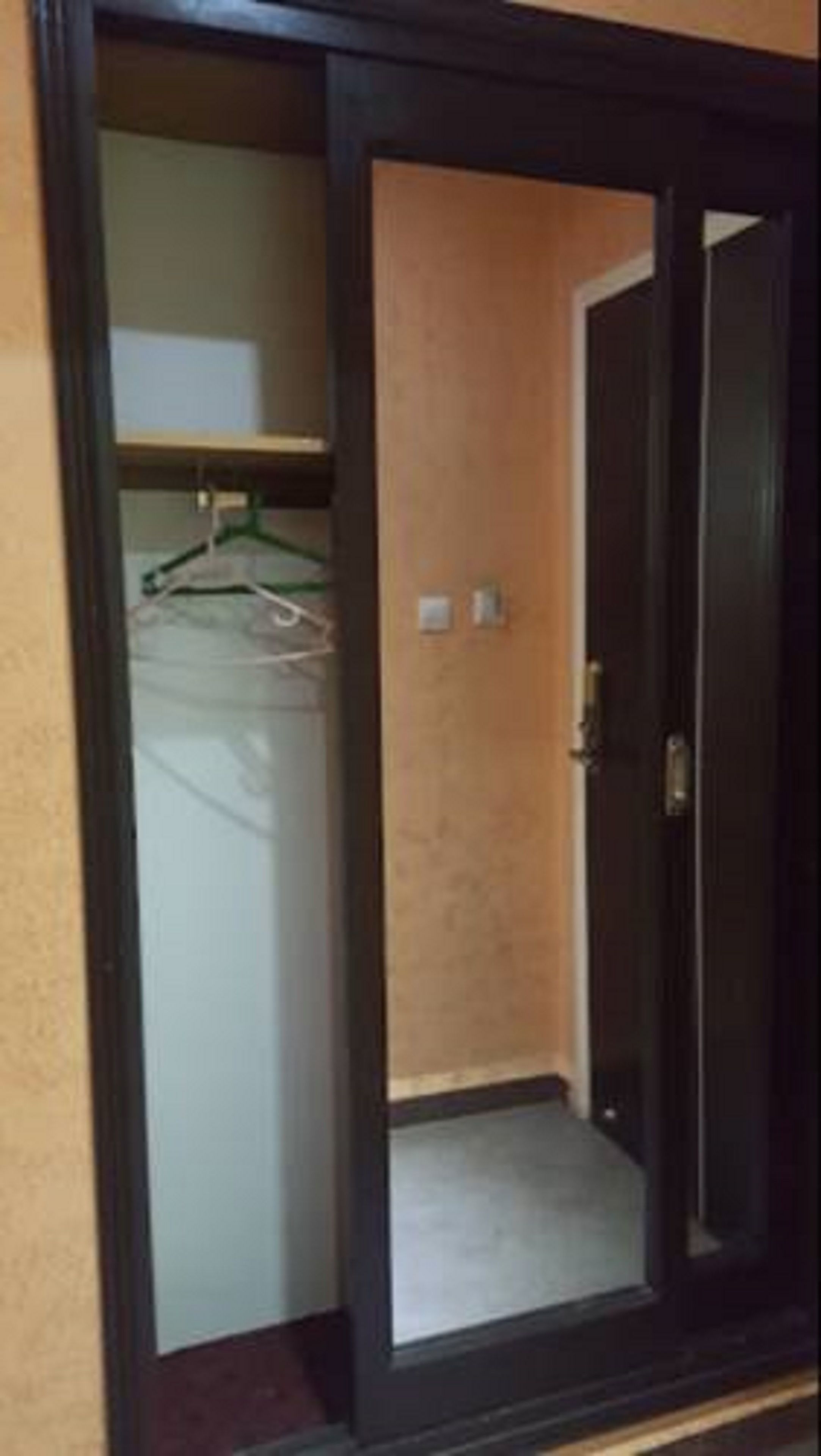 minibar, individually decorated, individually furnished