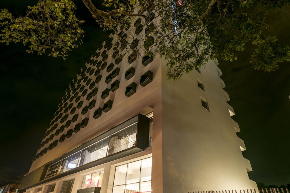 ibis Cali Granada