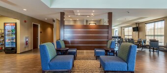 Comfort Inn & Suites – Harrisburg Airport – Hershey South