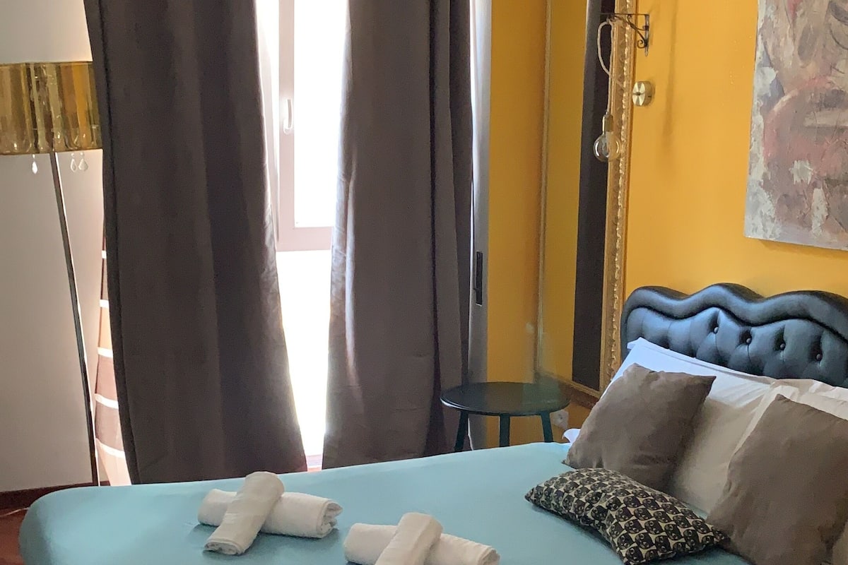 Exclusive Double Room, Bathtub | Frette Italian sheets, premium bedding, down comforters, minibar