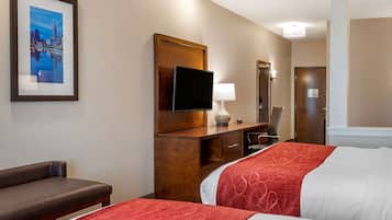 Suite, 2 Queen Beds, Non Smoking