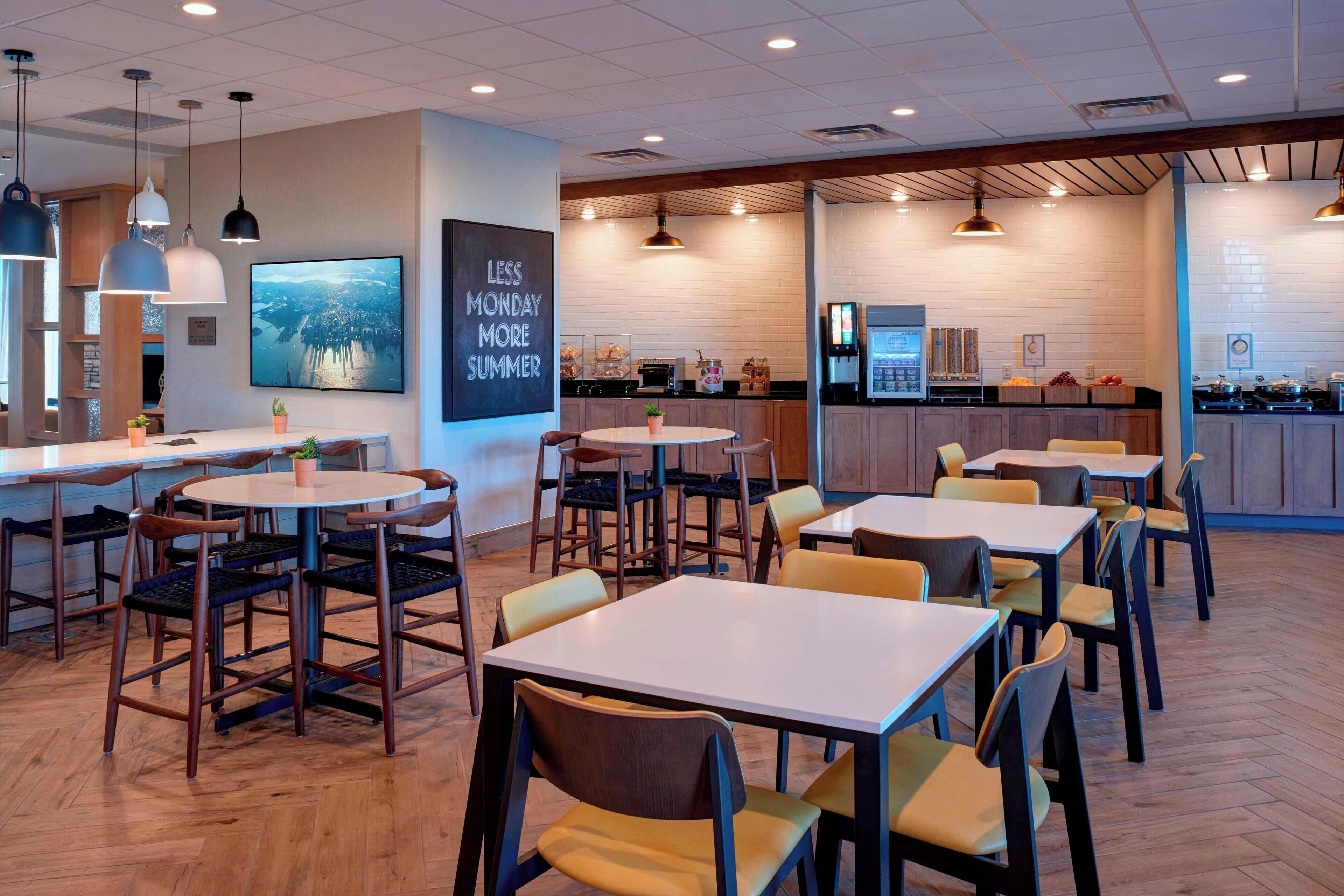 free daily continental breakfast