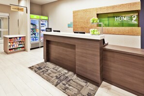 Reception - Home2 Suites by Hilton Birmingham Colonnade (Birmingham)