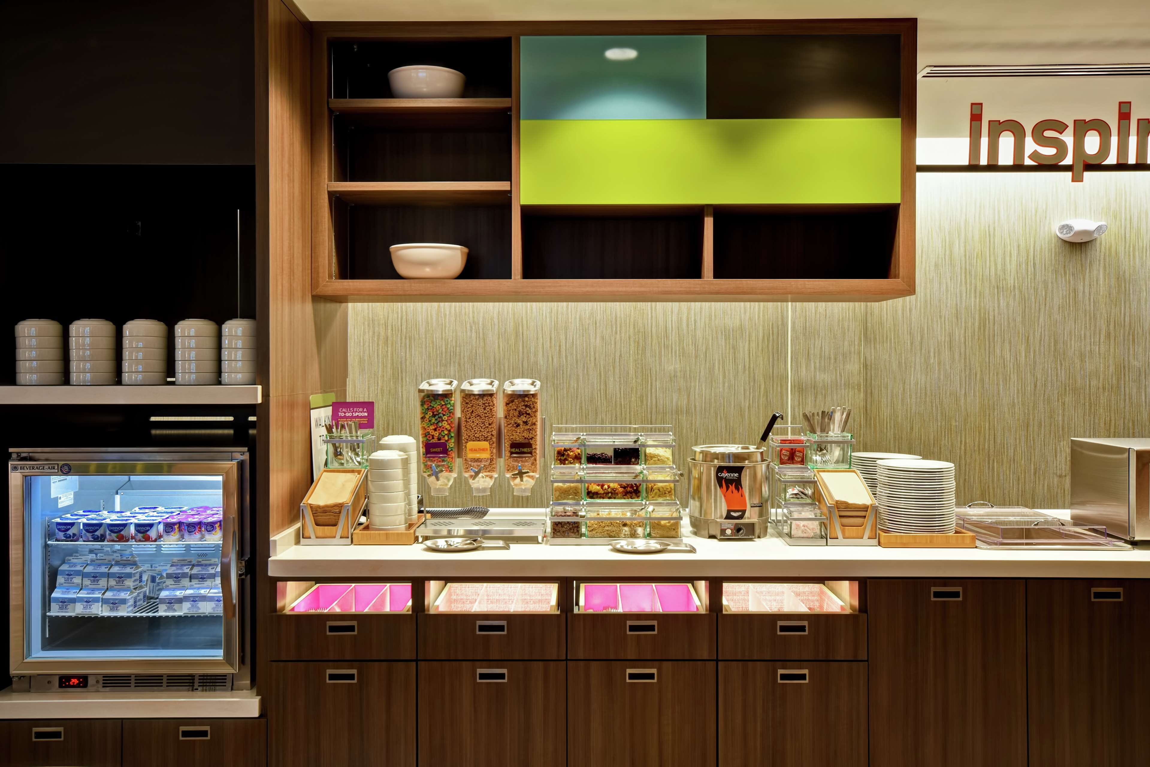 Free daily full breakfast 