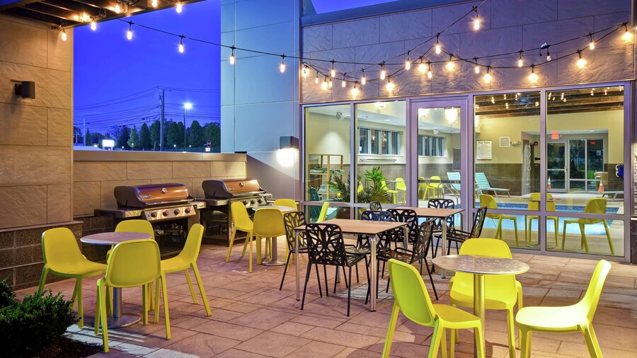 Home2 Suites by Hilton Walpole Foxboro
