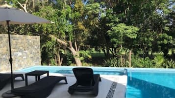 Alberca al aire libre