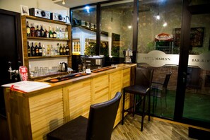 Bar (en la propiedad)