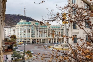 View from property - Hotel Marlyn (Tbilisi)