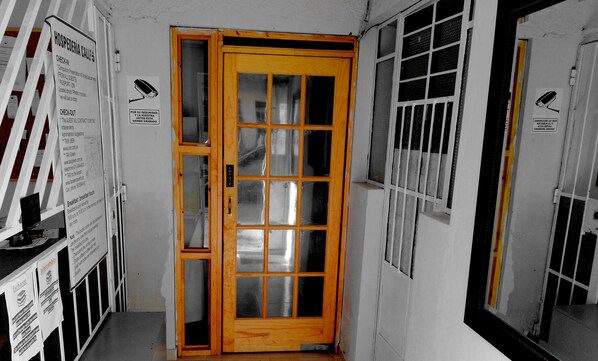 Reception - HOSPEDERIA Calle 5 (Callao)