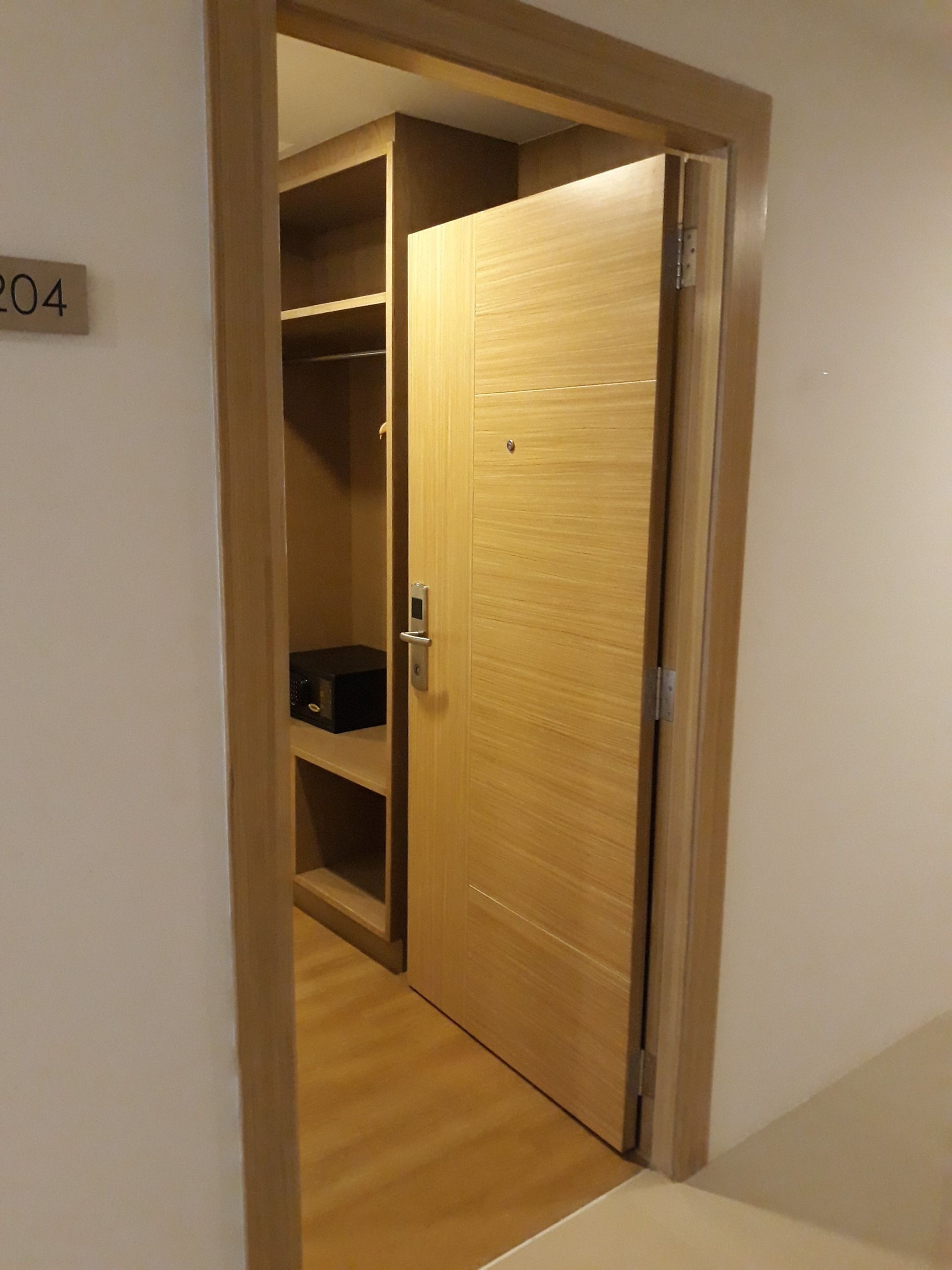 deluxe twin room, 2 single beds | room amenity