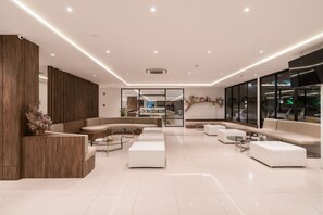 Sala de estar en el lobby