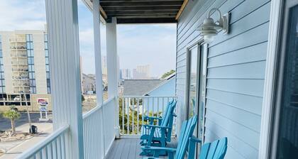 Beautiful 2000 sq ft Ocean View Villa. 4 bedrooms 3 baths, small pool & hot-tub