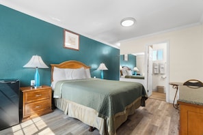 Single Room | Free WiFi, bed sheets