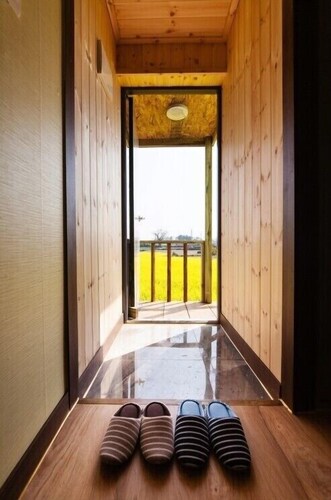 The Dan Village Guesthouse