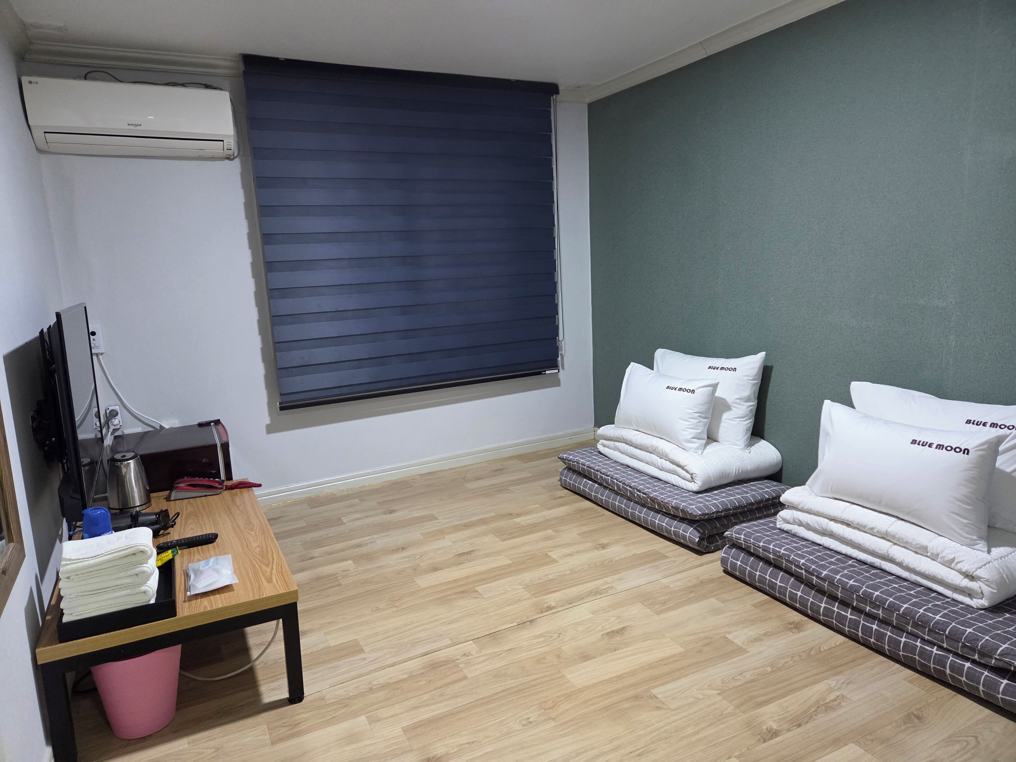 온돌룸 | 책상, 노트북 작업 공간, 무료 WiFi