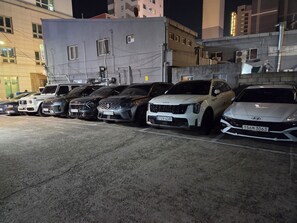 Free self parking - Gwangan Beach Blue Moon Motel (Busan)