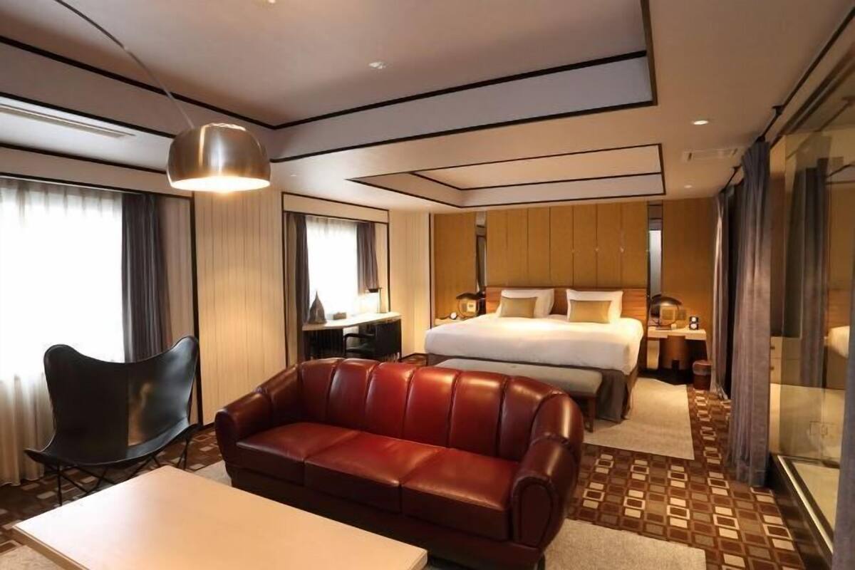 In-room safe, desk, laptop workspace, blackout curtains