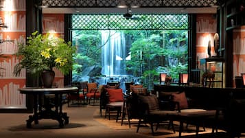 Sala de estar en el lobby