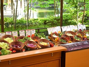 Free daily buffet breakfast - Surikamitei Ohtori (Fukushima)