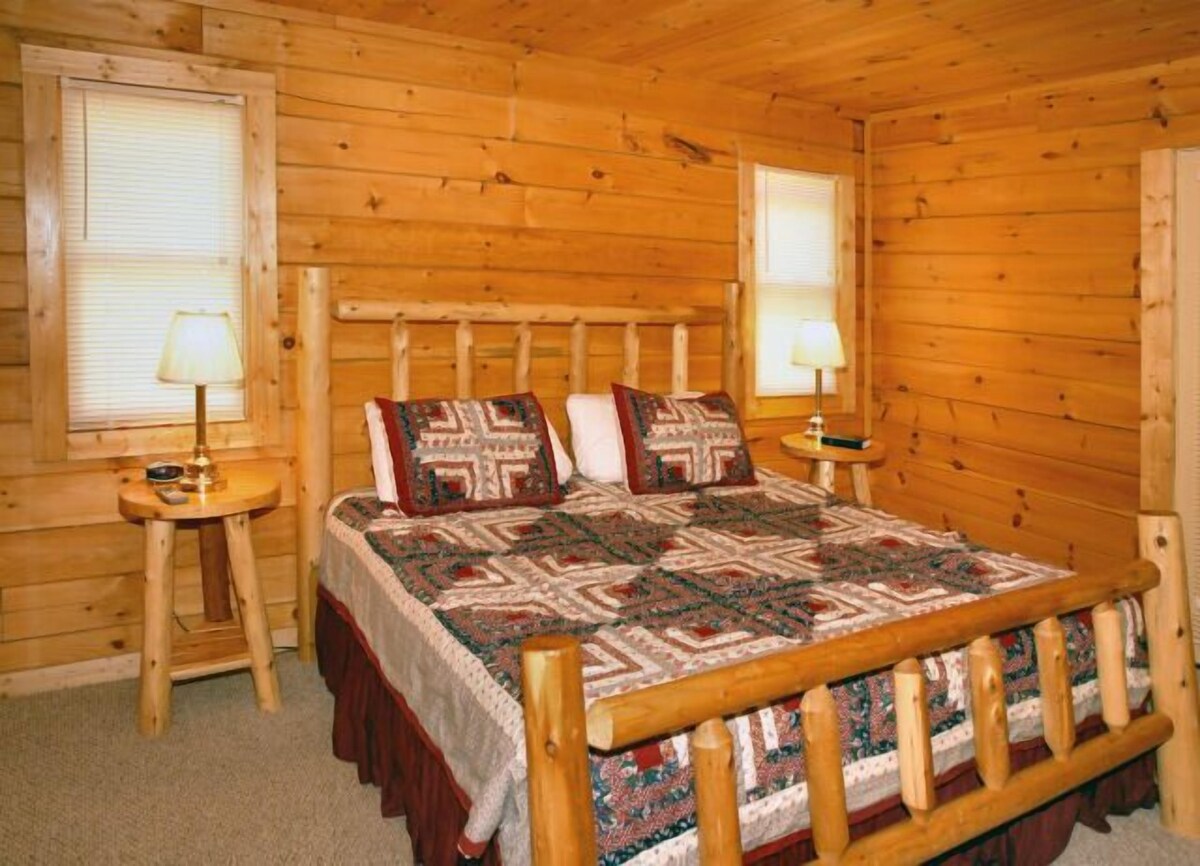 Photo 34 of Book NOW and receive tickets to Dollywood, Anakeesta and many more