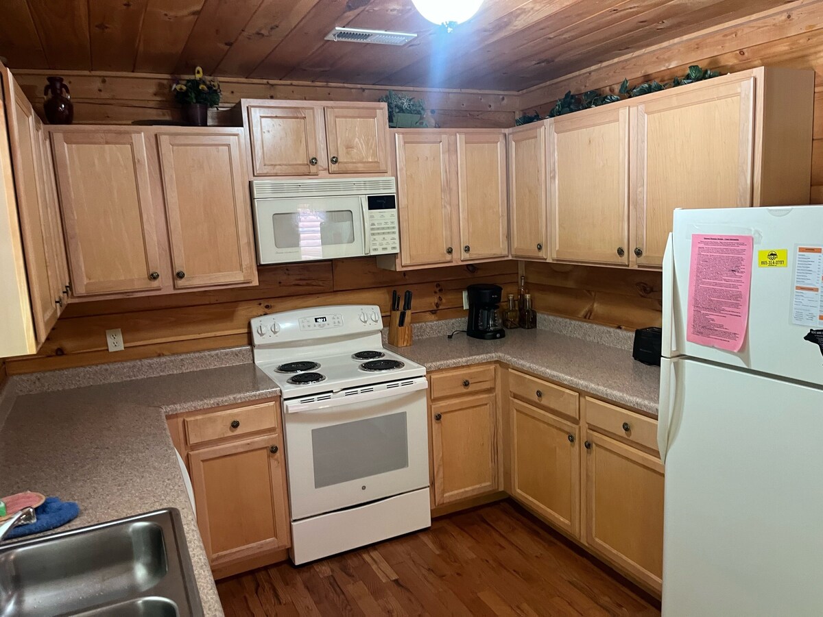 Photo 44 of You'll have the views in this 3 BR/3 BA true log chalet with 2200 square feet and all the amenities.