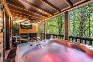 Tina de hidromasaje interior