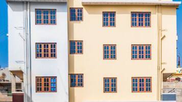 Fachada da propriedade