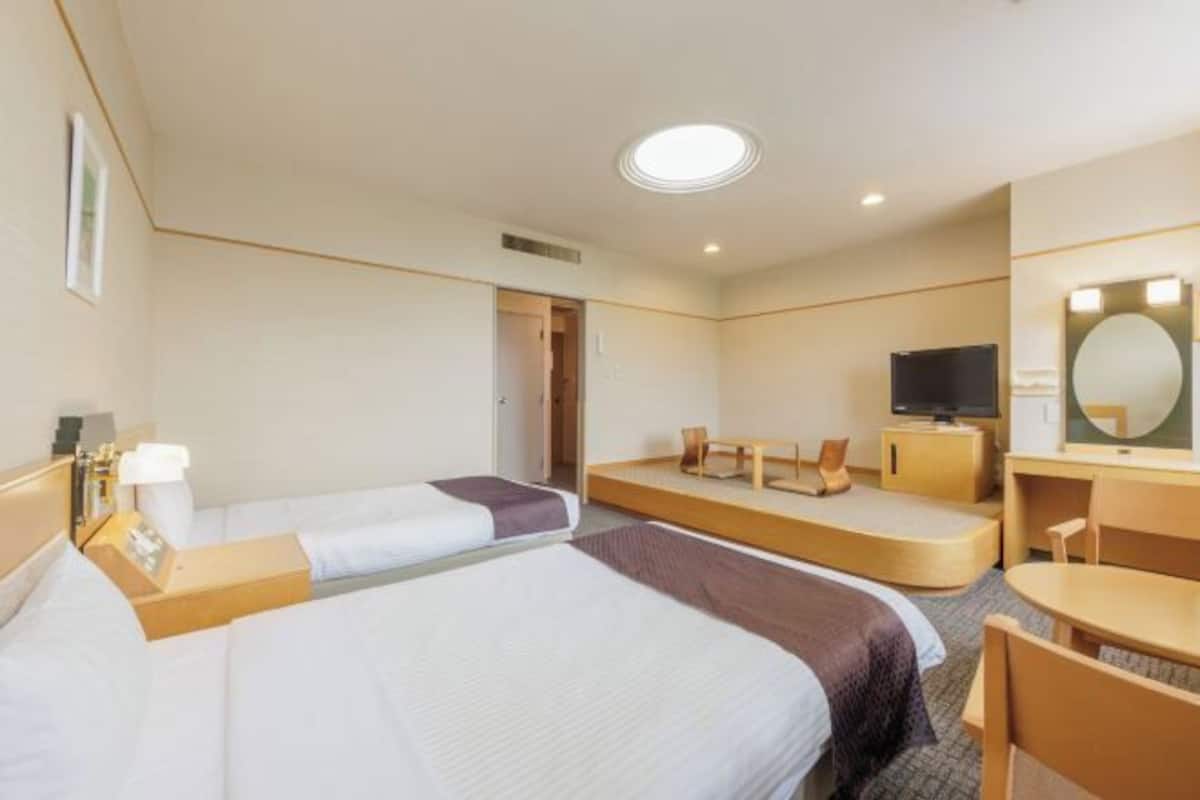 Coffres-forts dans les chambres, bureau