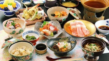 Comida y bebida
