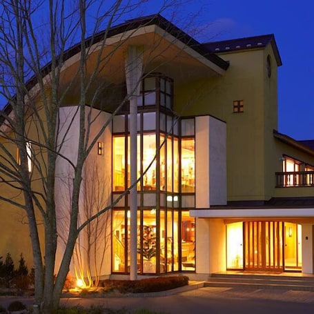 Exterior. Hotel Folkloro Hanamaki Towa