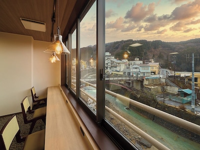 Mukaitaki Ryokan