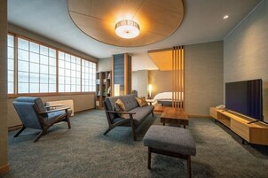 Caja de seguridad en la habitación, wifi gratis y ropa de cama